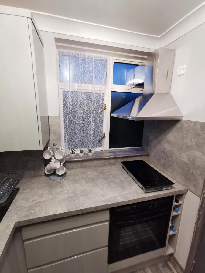 Palaz 2 - 2 Bedroom Flat Edmonton Dış mekan fotoğraf