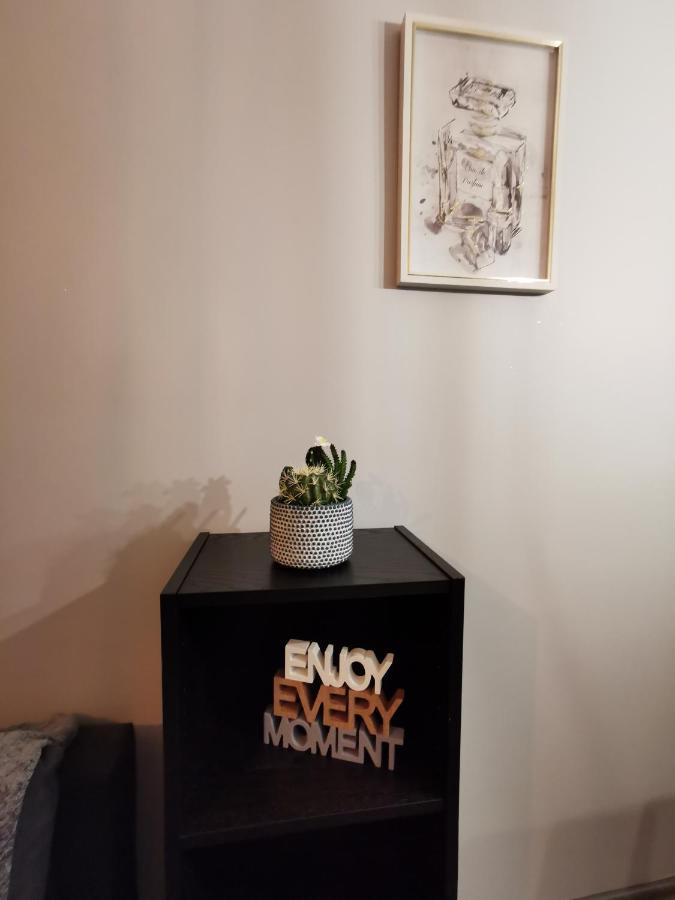 Palaz 2 - 2 Bedroom Flat Edmonton Dış mekan fotoğraf